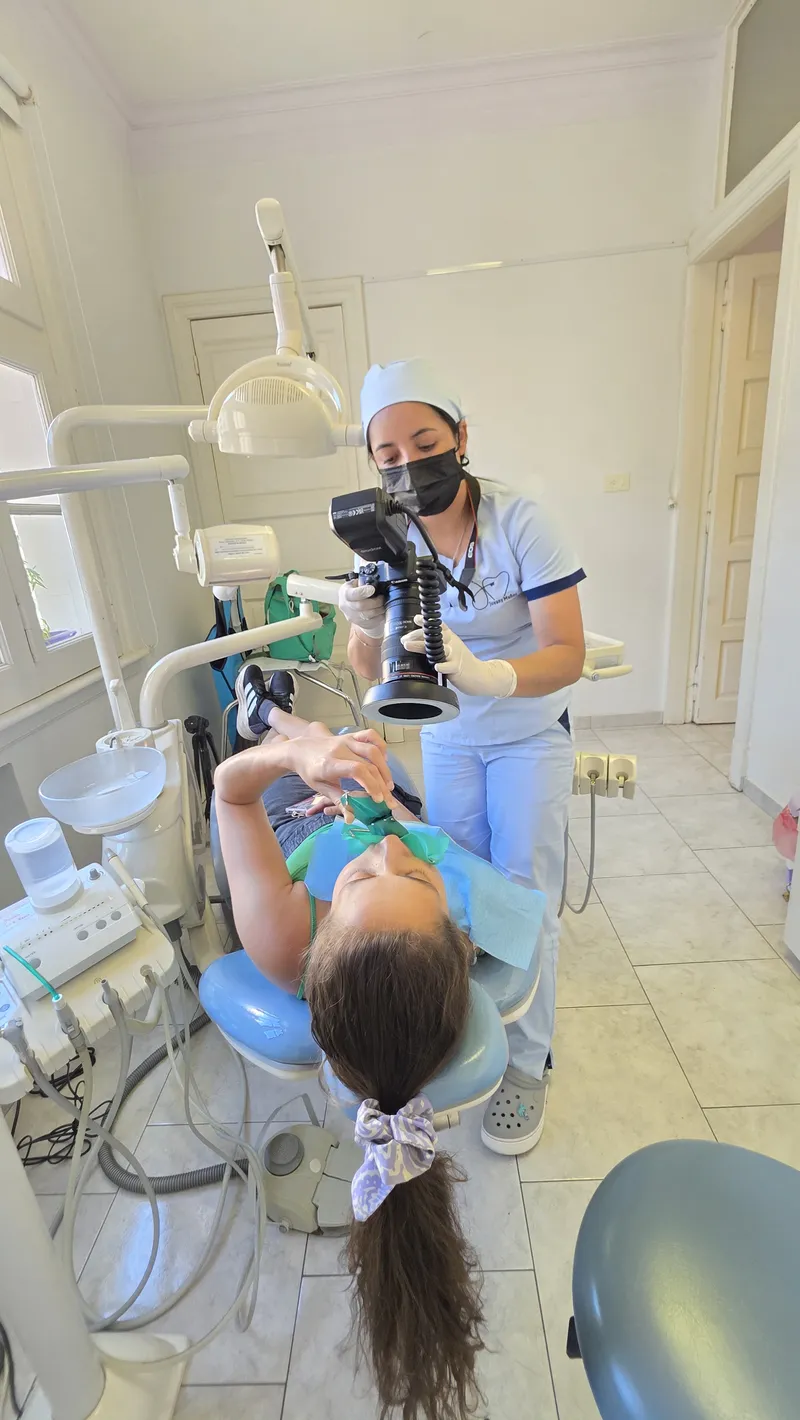 Equipo de JM Odontología Integral trabajando